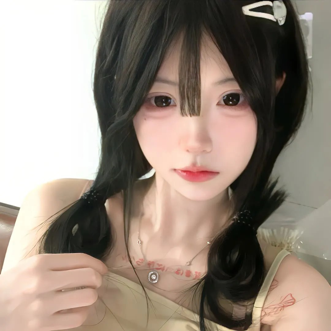 港口的日本姑娘